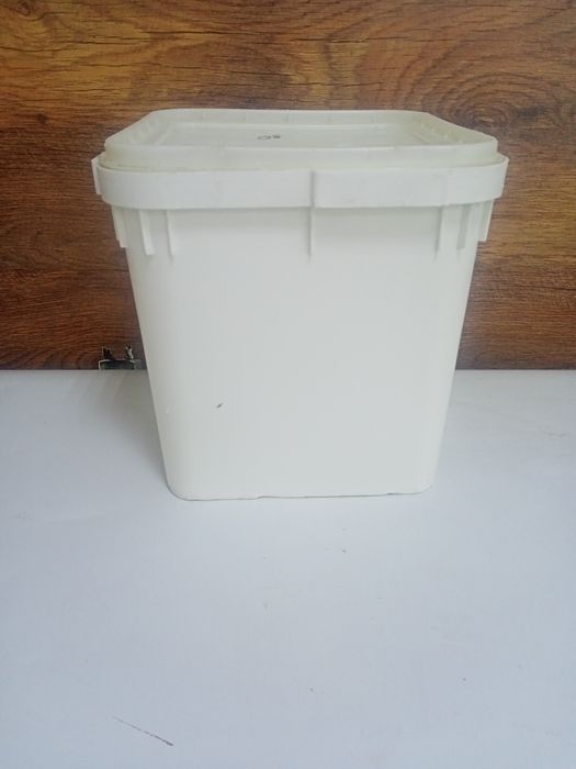 Продам ведра 1500