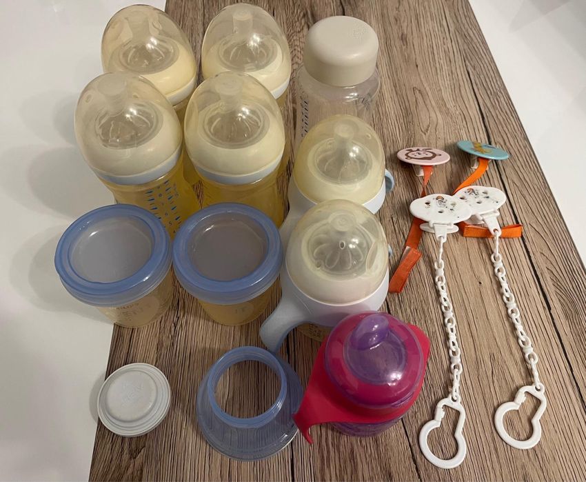 Philips Avent 8 biberoane+ Sterilizator 5 in 1 Perfect Medical