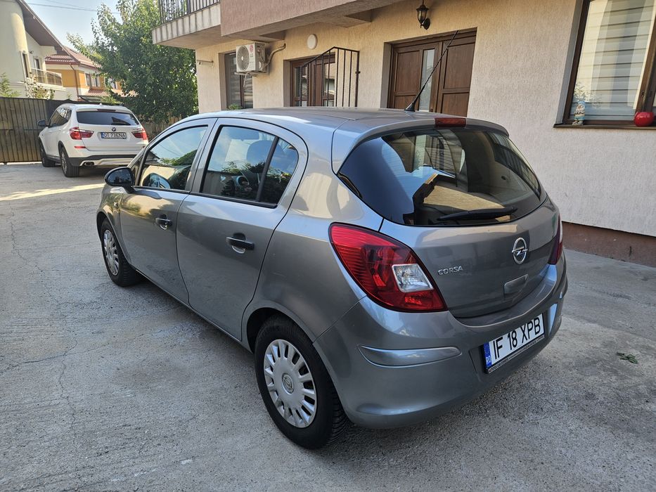 Opel corsa D facelift