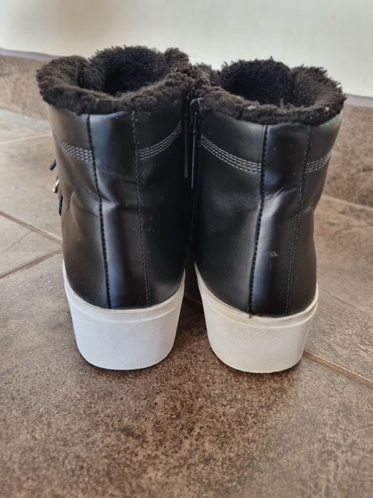 Зимни обувки    Calvin Klein