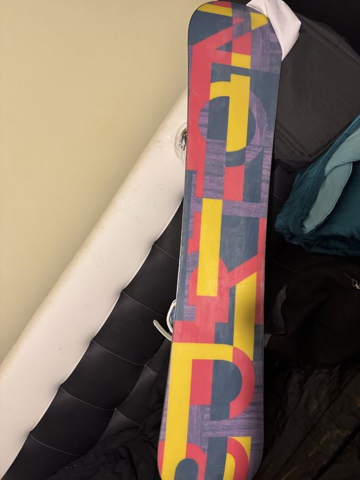 Snowboard feather 140, cu legaturi S, stare buna