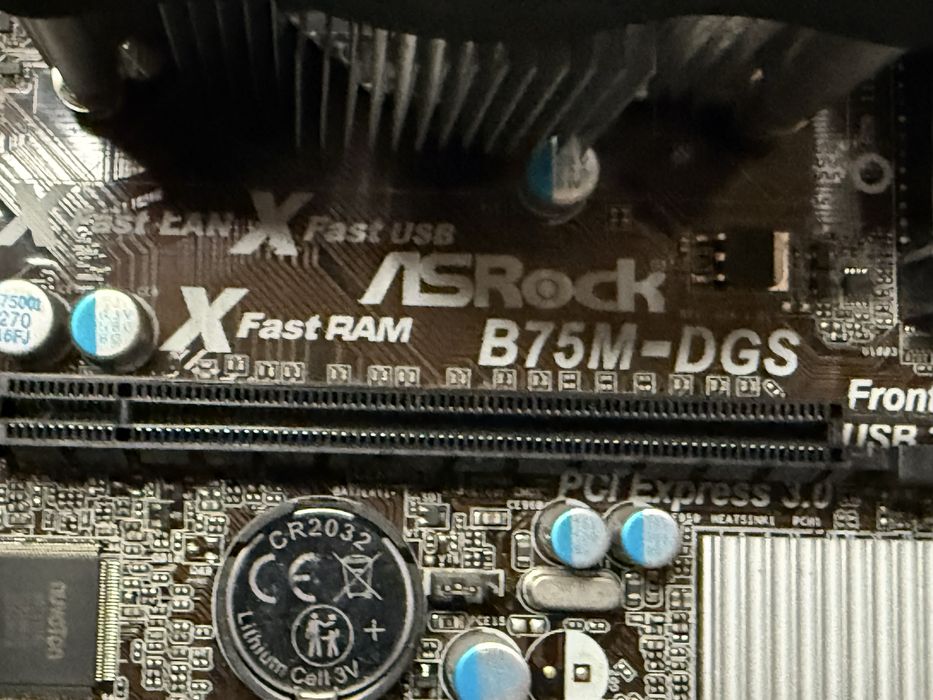 Intel i3-2130 + B75M-DGS + 4 ГБ ОЗУ + кулер + корпус