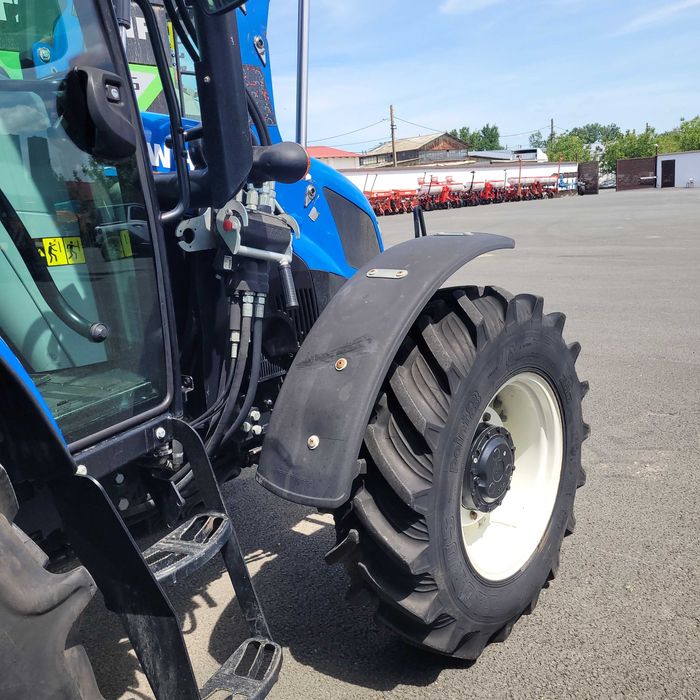 Tractor New Holland TD 5.95