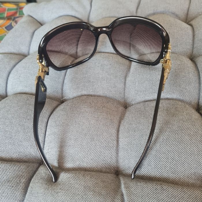 Roberto Cavalli  Dolce gabanna  Gucci