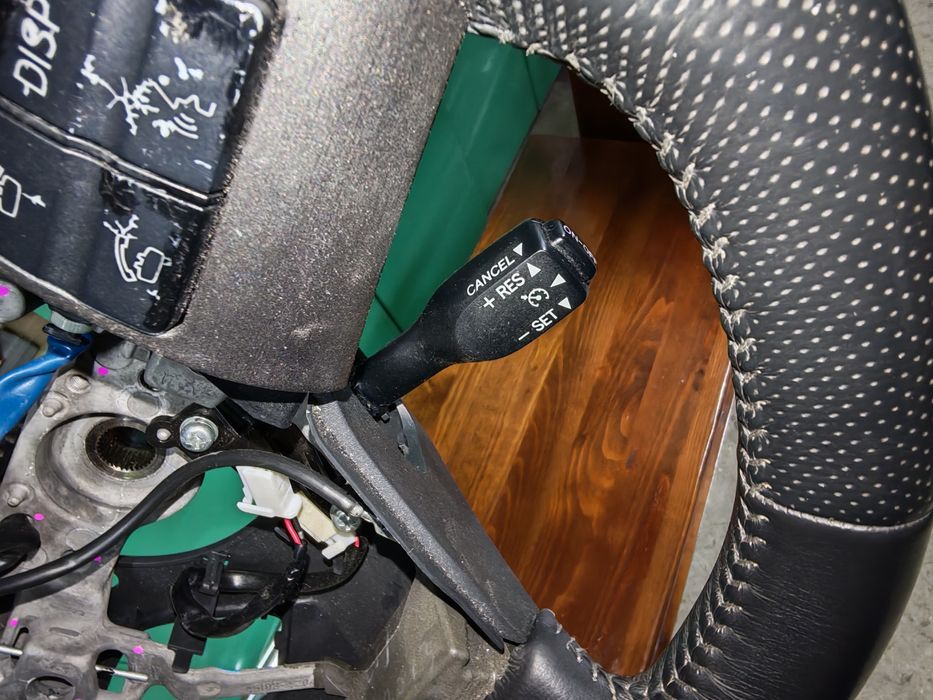 Волан от Тойота рав 4 2010г