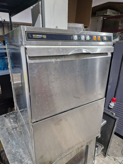 Mașina spălat vase cu capota, la 380v, program scurt