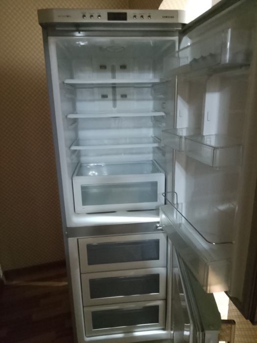Холодильник 35000