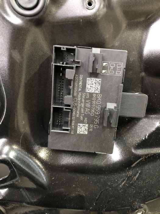 Calculator usa stânga spate audi A4 avant 2014