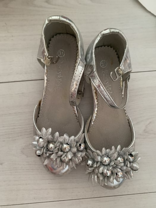 Туфли нарядные для девочек