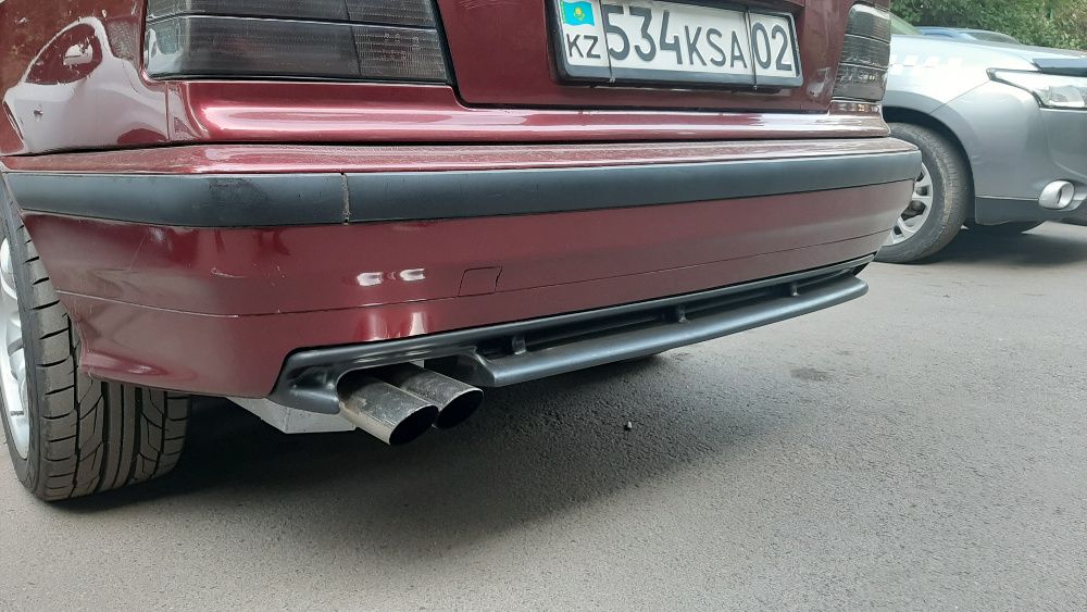 М обвес БМВ Е36 М3 бампер пороги диффузор