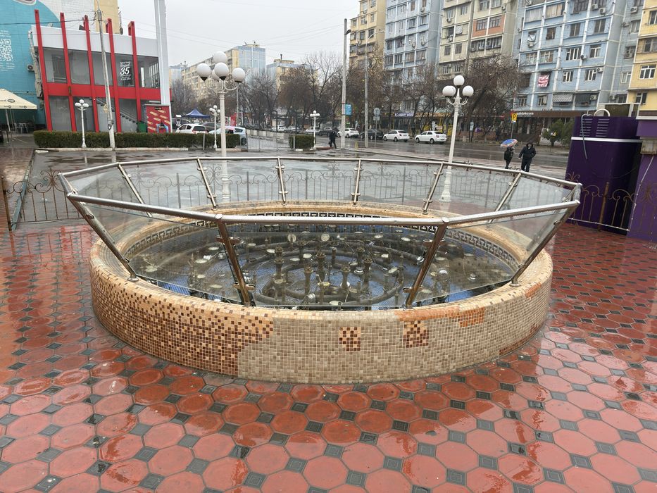 Фонтан сотилади Б/У