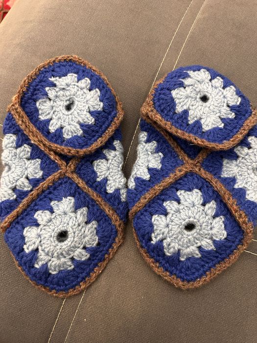 Продам вязанные следики.