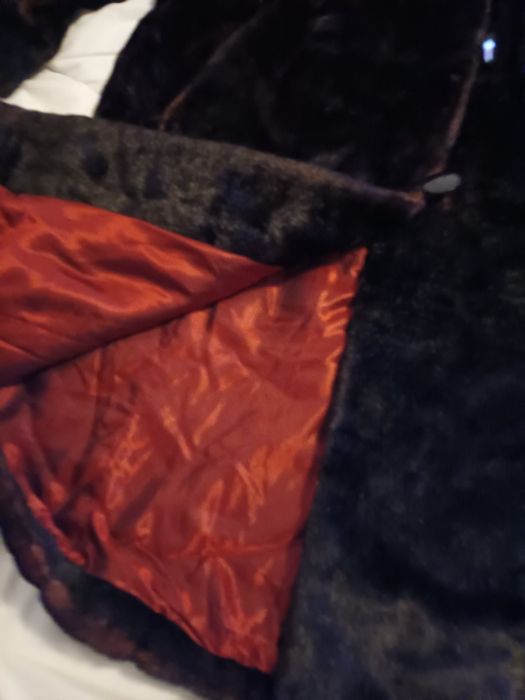 Blanita bordo cu putin negru  de femei marimea xl