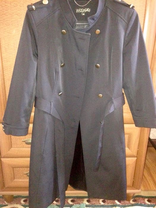 Продам тренч плащ