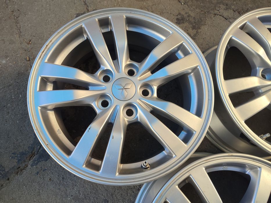 16" оригинални алуминиеви джанти за Mitsubishi ASX...