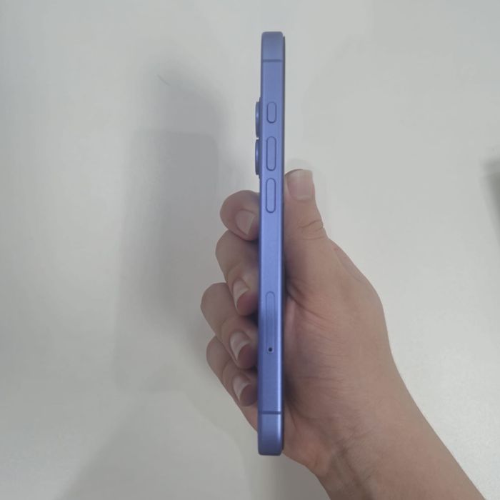 iPhone 16 АКБ 90%