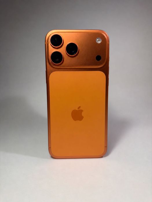 iPhone 17 Pro Max | Гаранция | Перфектно състояние | 97% | Cosmic Orange | 256GB