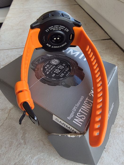 Garmin instinct 2X solar.