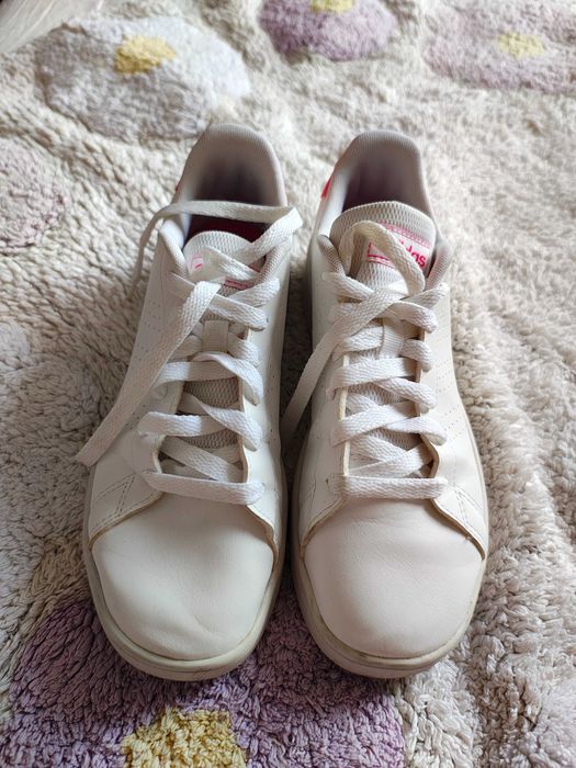 adidași ADIDAS pentru damă, nr 37 1/3