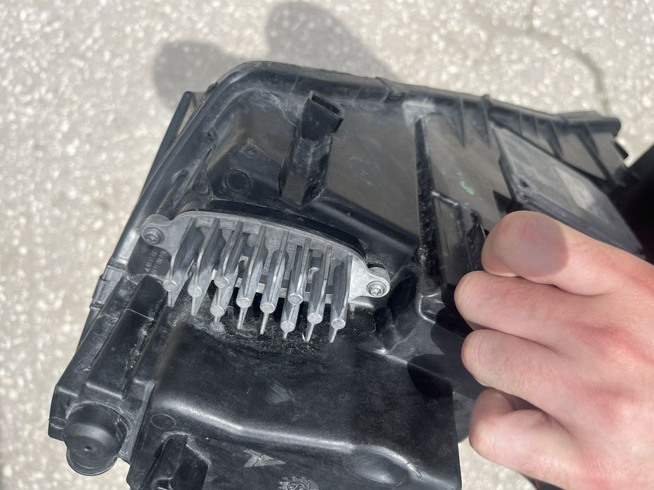 Фар за Skoda Octavia III Facelift/ Шкода Октавиа 3 фейслифт