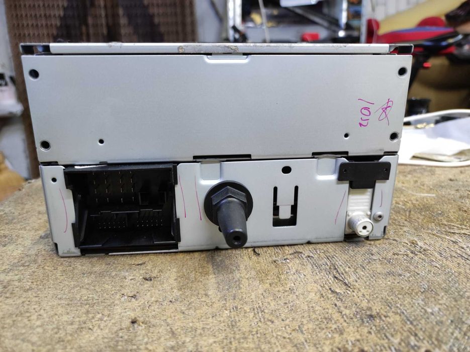 Радио СД/мп3 плеяр Sony за форд фокус/ц макс с блутут, комплект!