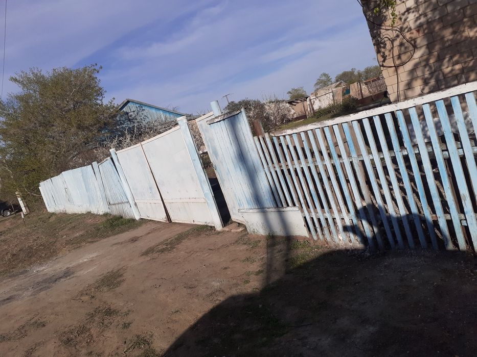 Продам дом  одельно стояши два дома