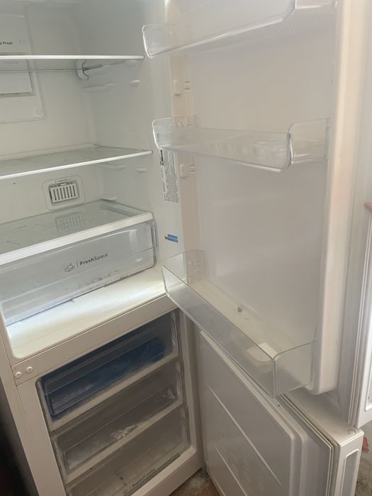 Продается холодильник