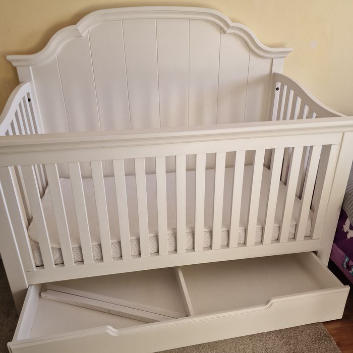 Pătuț convertibil DREAMS  + saltea inclusă Negociabil