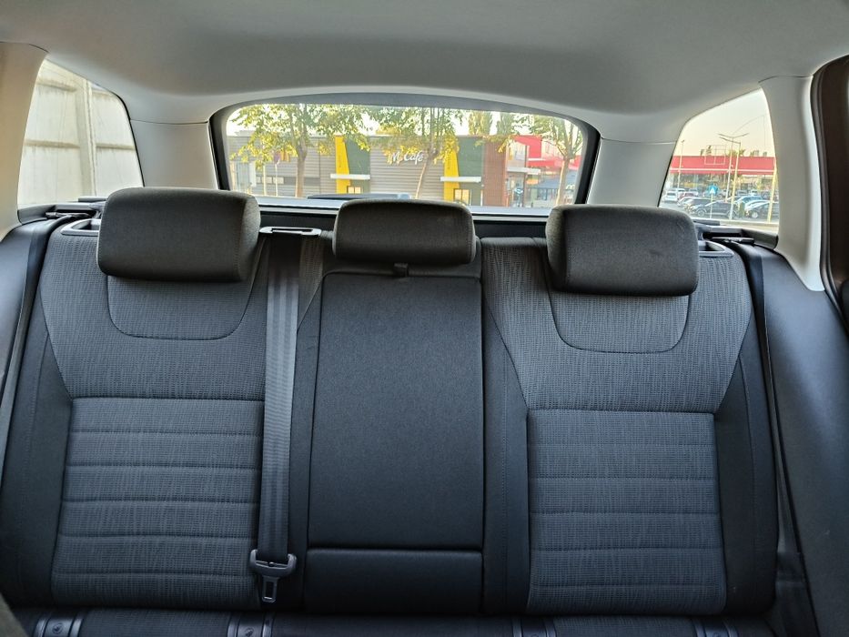 Vând Skoda Octavia 3