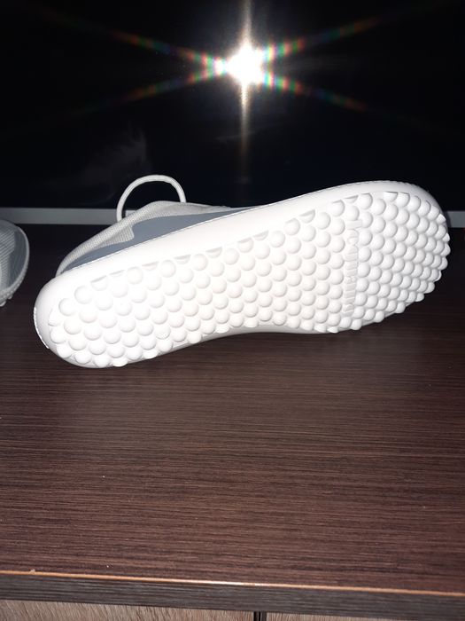 Adidași Leguano albi