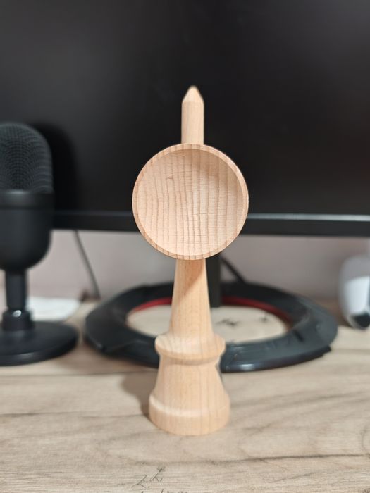 Ken KROM Lambo Shape Beech Nou