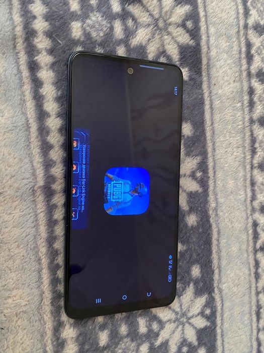 Продается телефон