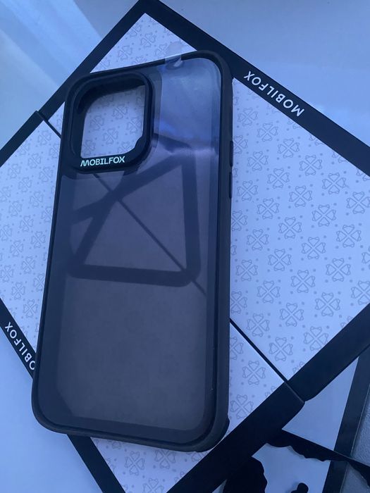 vand husa iph 15 pro max