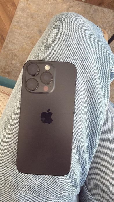 iPhone 16 pro 128 GB în stare foarte bună