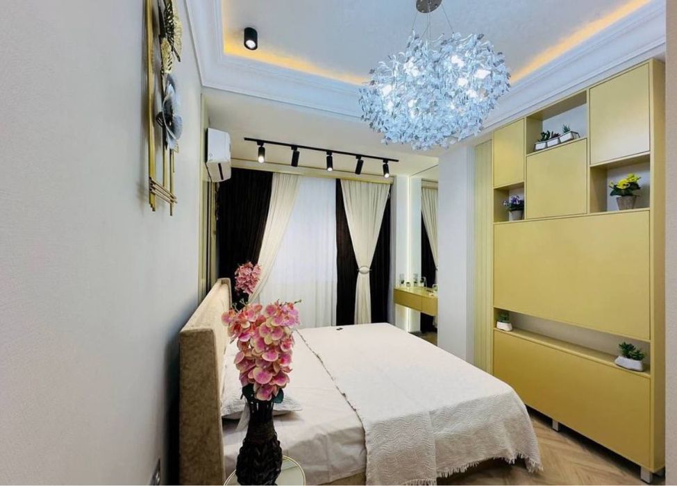 Мирабад Авенью!Сдается 2-х комнатная квартира