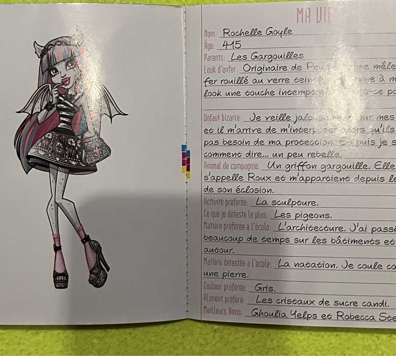 Продам дневник Монстр хай Спектра Рошель Гойл