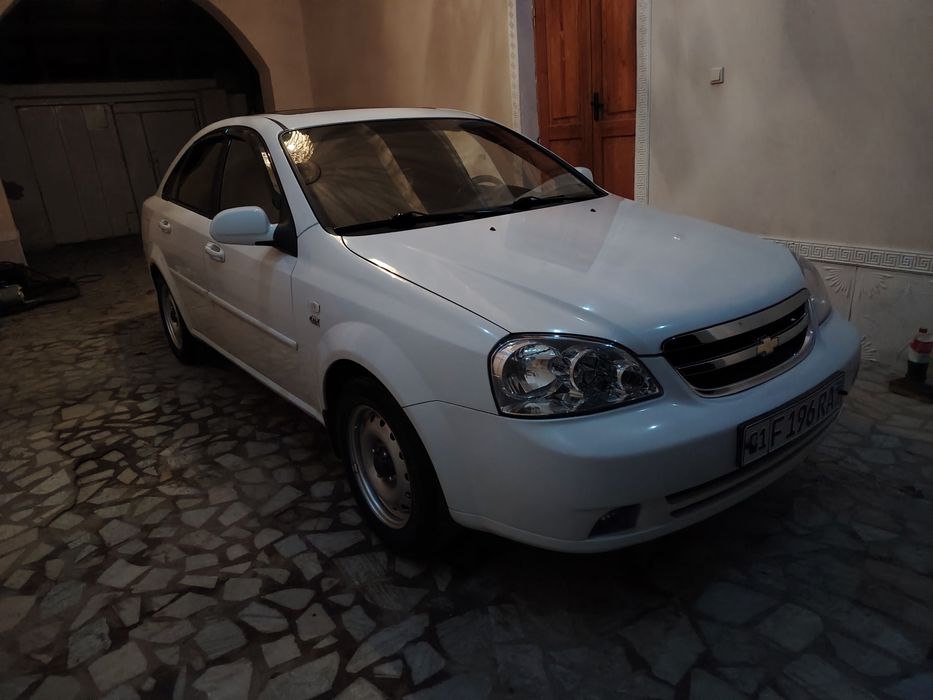 Lacetti 1.8 3 pozitsya