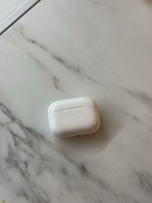 AirPods Pro (1st Generation)