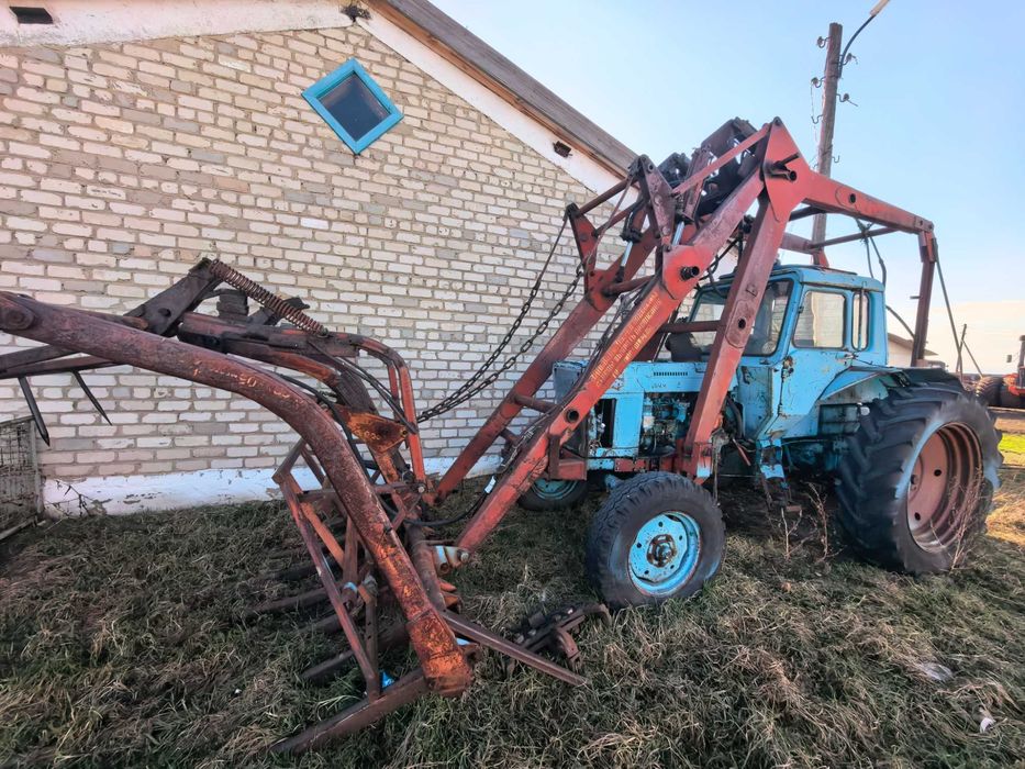 Трактор МТЗ-80 стогомёт