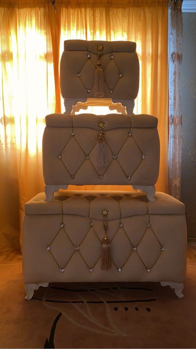 Сандық комплектте 3 штук