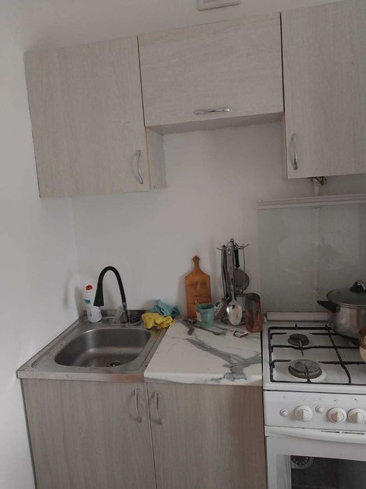 Продается двушка на 5ом микрорайоне по горячей цене