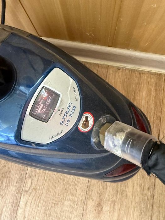 Отпариватель профессиональный  Sunflame DB-8350.