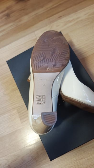 Pantofi cu toc ( Musette)