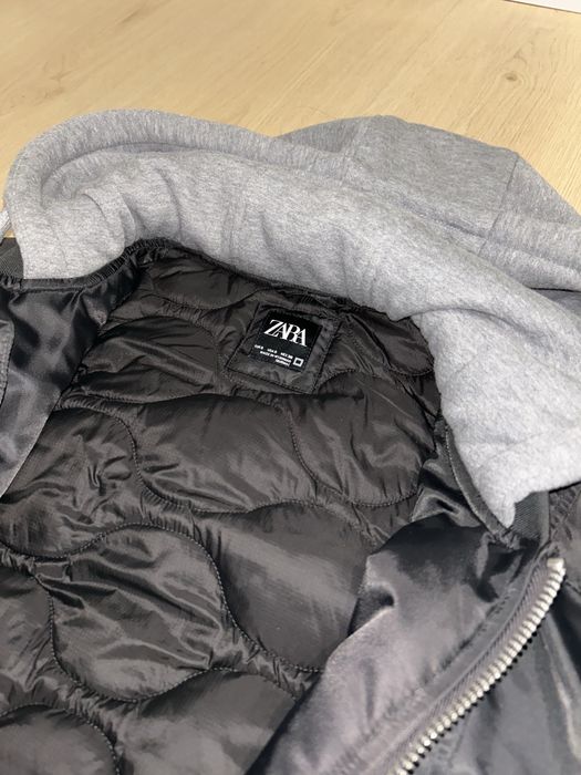 Bomber яке с качулка