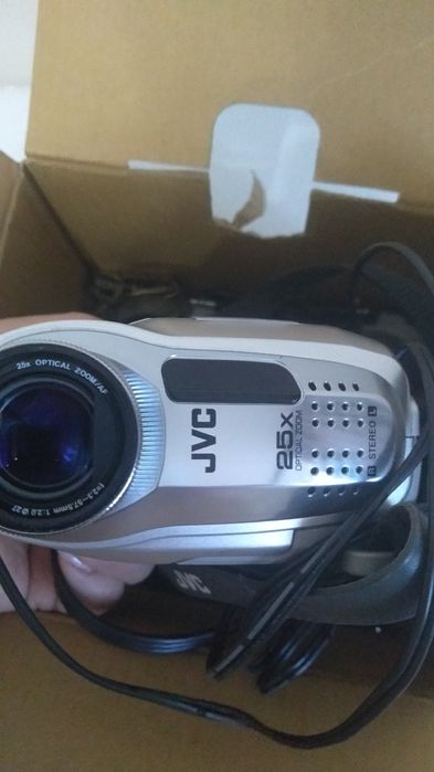 Продам видекамеру