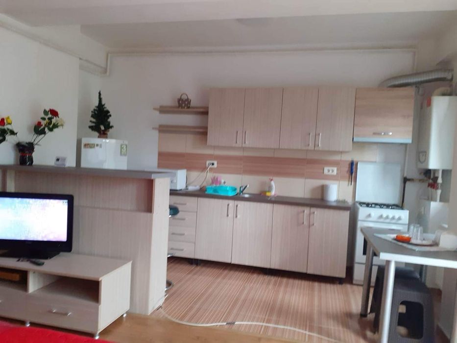 Garsoniera de inchiriat