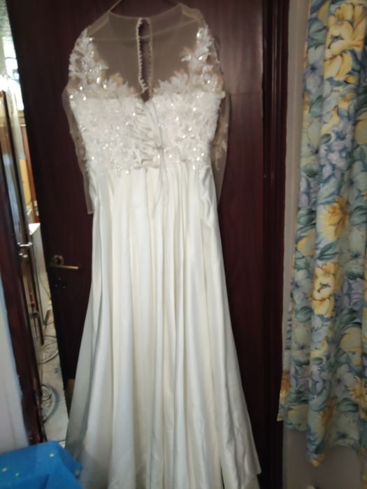 Rochie mireasa purtata odată, măsura 54