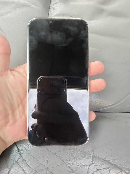 Продам Iphone 13pro max