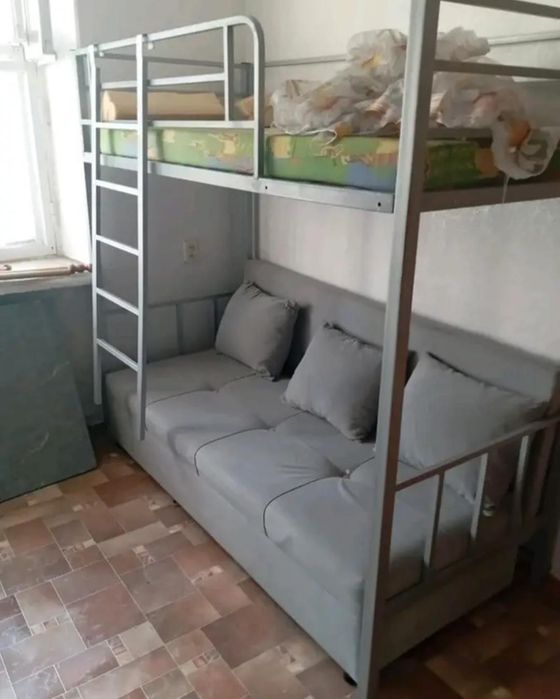 Продам комнату в общежитии.