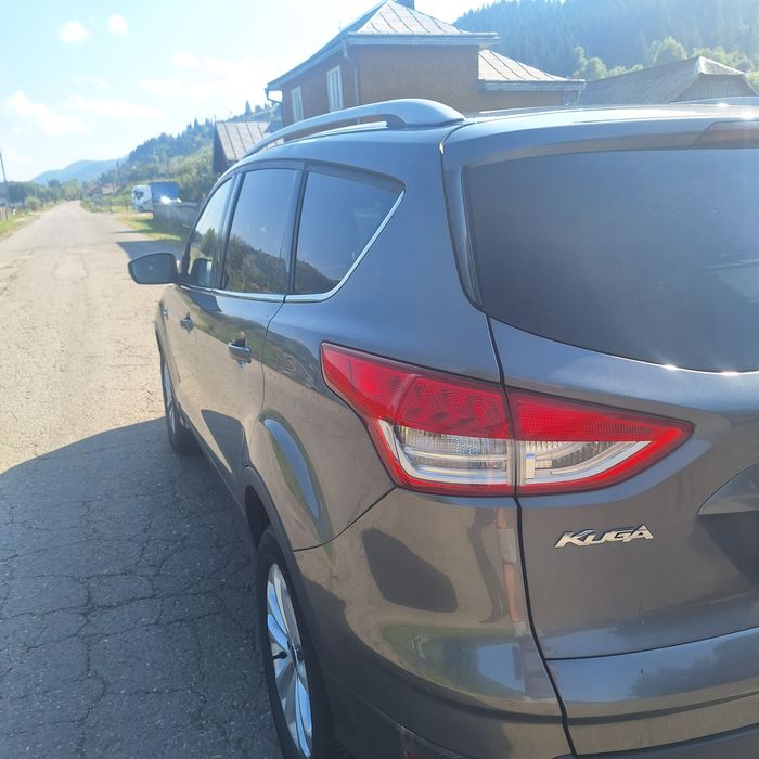 Vând Ford kuga an fabricație 2013